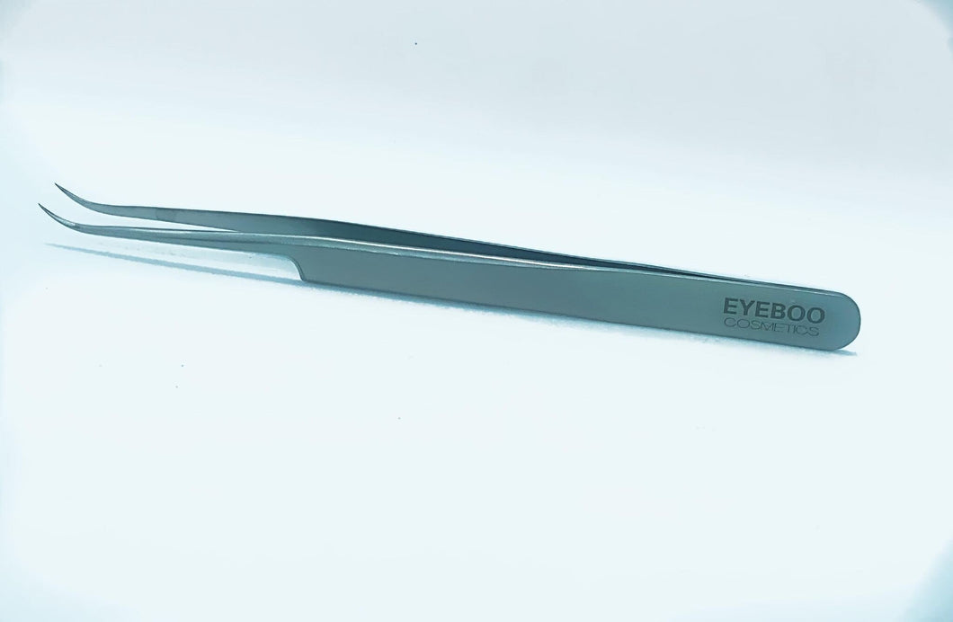 Curved isolation tweezer